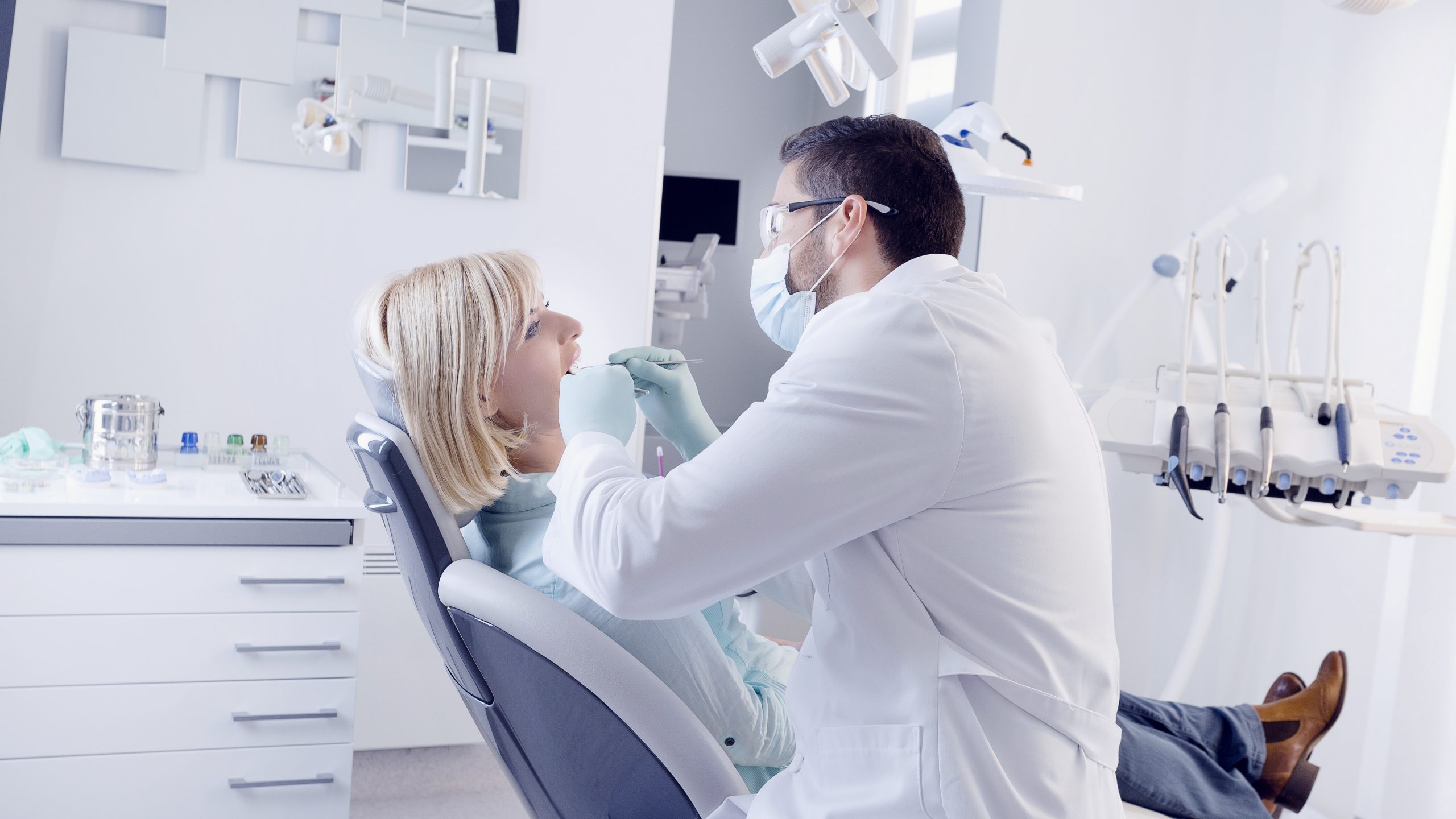 Dentist in Manvel, TX